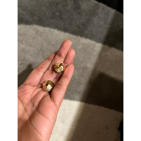 gold earring gold studs metal earring gold knot bow earrings abstract chunky big - Picture 6 of 7